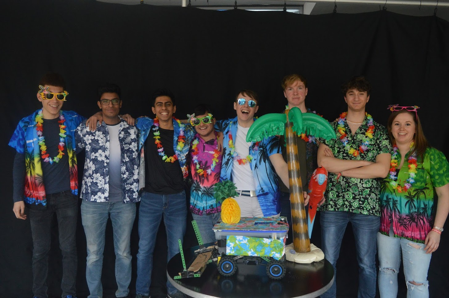  2019 - HAB: Haberdashers’ Aske’s Boys’ School won the Robot and Team
Image award with their Hawaiian theme. This was complimented with inflatable
palm trees and a 3D paper pineapple on top of their robot.